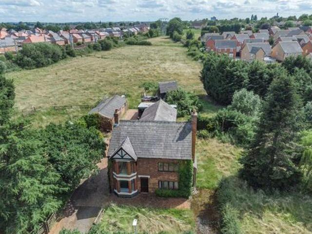 House for sale in Hammond Street