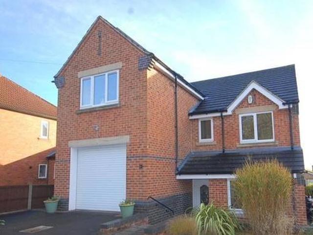House for sale in Derbyshire Dales, East Midlands