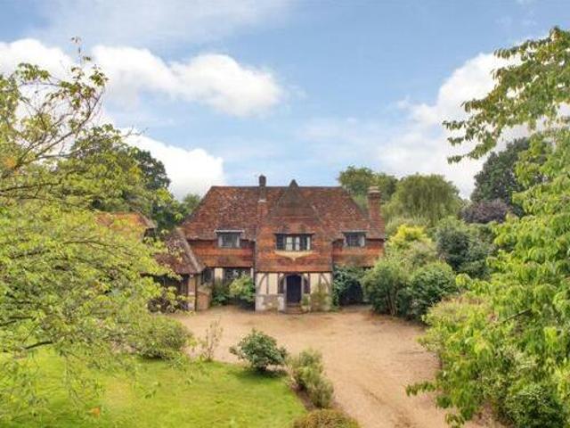 House for sale in Lyons, Greater London
