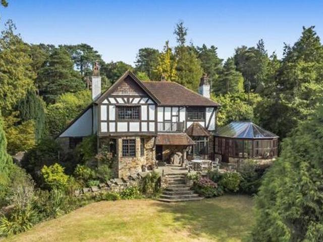 House for sale in Crowborough Warren, Cross In Hand