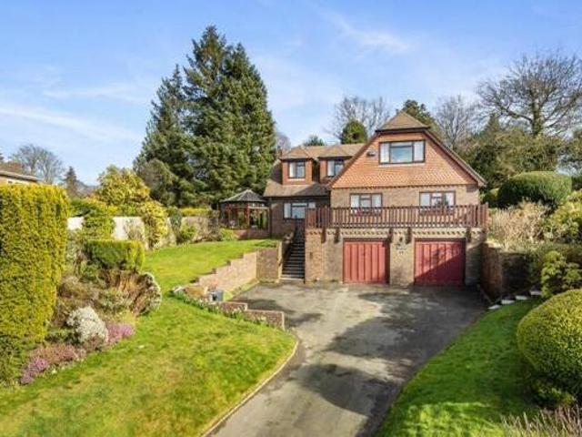 House for sale in Crowborough Warren, Cross In Hand