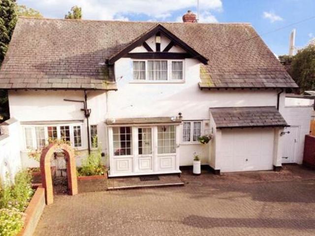 House for sale in Northampton, Northamptonshire