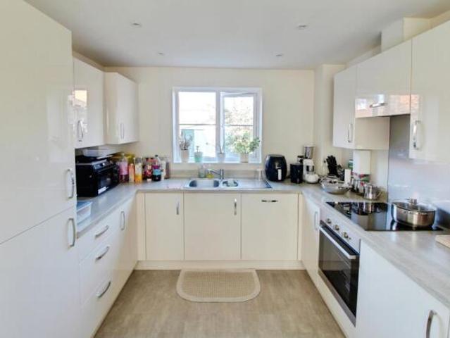 Farm for sale in Dogsthorpe, Peterborough