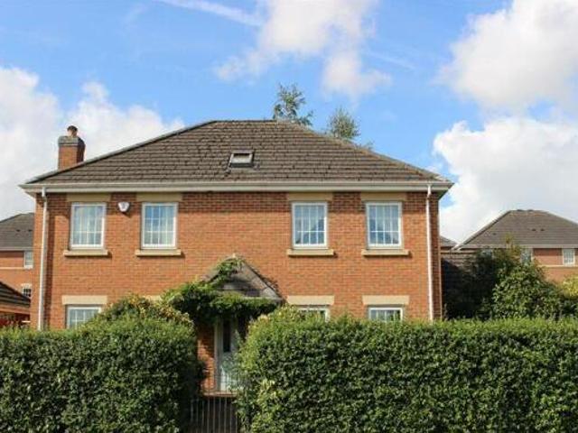 House for sale in East Midlands