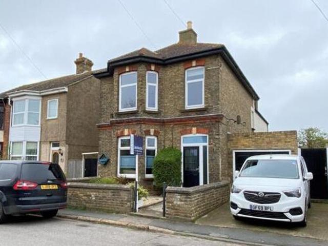 House for sale in Ash, Kent