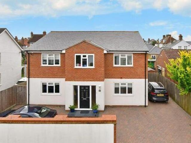 House for sale in Upper Deal, Ash
