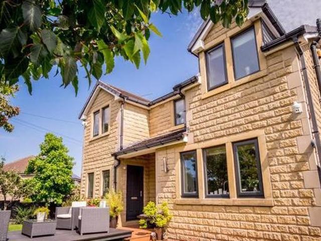 House for sale in Yorkshire And The Humber