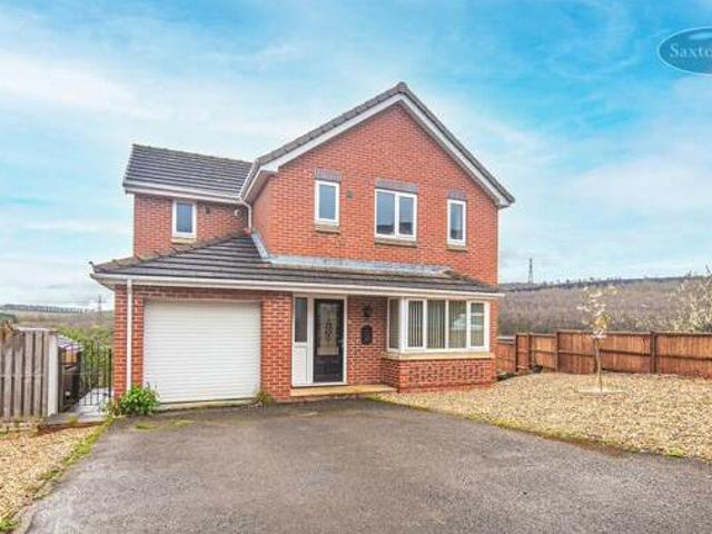 House for sale in Stubbin, Deepcar