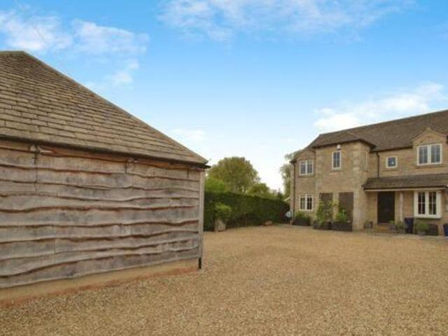 House for sale in Hampton Green, Cambridgeshire