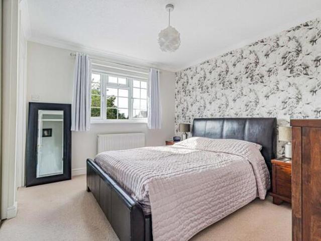 Farm for sale in Swindon, England
