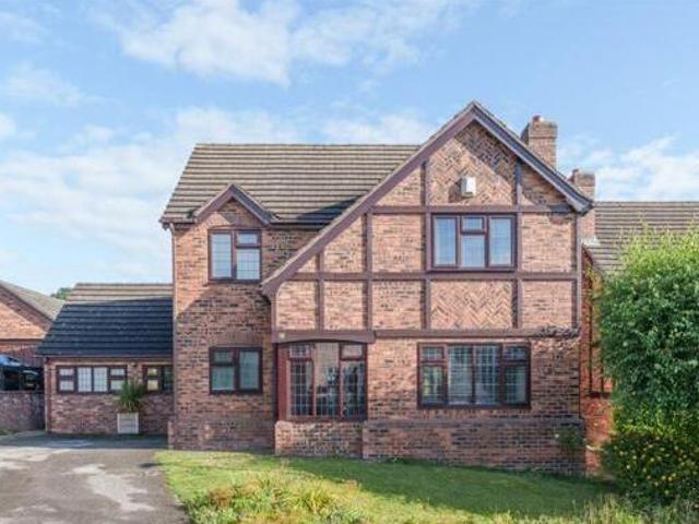 House for sale in Denbigh, Wales