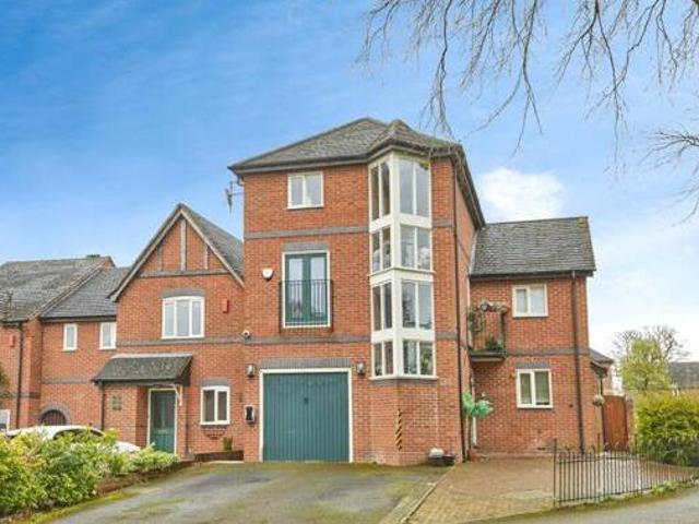 House for sale in Derby, East Midlands