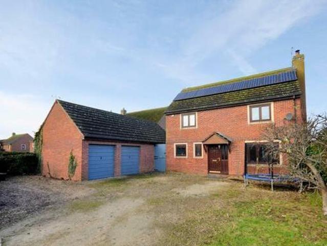 House for sale in Devizes, Wiltshire