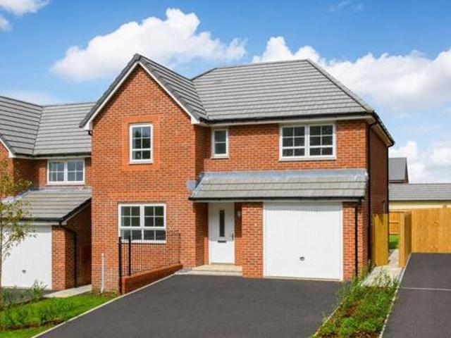 House for sale in Hanging Heaton, Dewsbury