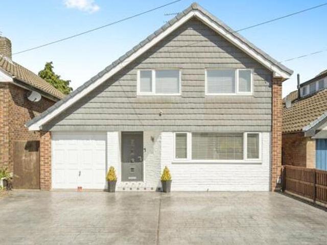 House for sale in Hatfield, South Yorkshire