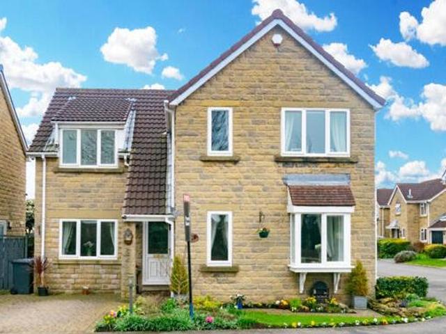 House for sale in Scawthorpe, South Yorkshire