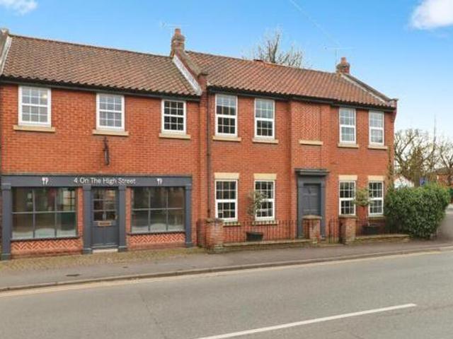 House for sale in Carcroft, South Yorkshire