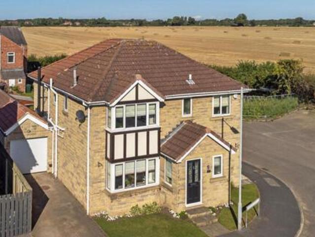 House for sale in Scawthorpe, South Yorkshire