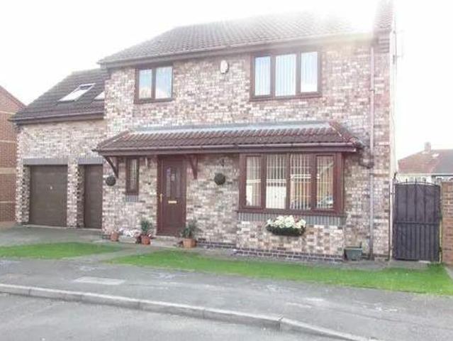 House for sale in Conisbrough, Doncaster