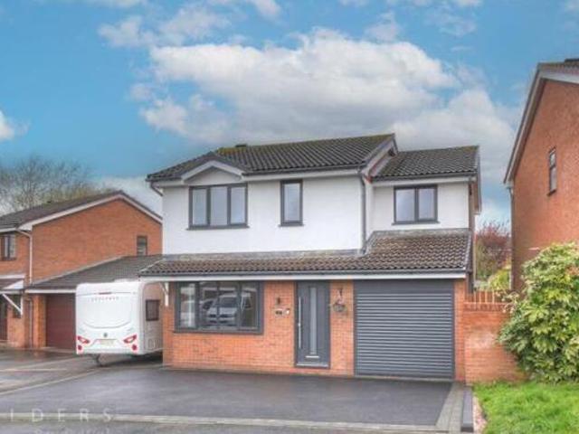 House for sale in Kettlebrook, Staffordshire