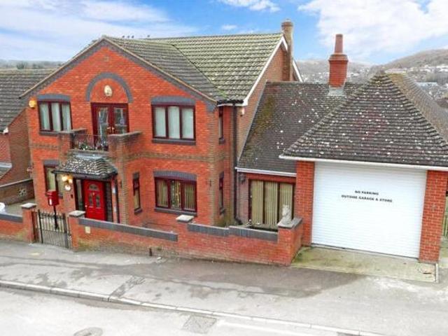House for sale in Tower Hamlets, Dover