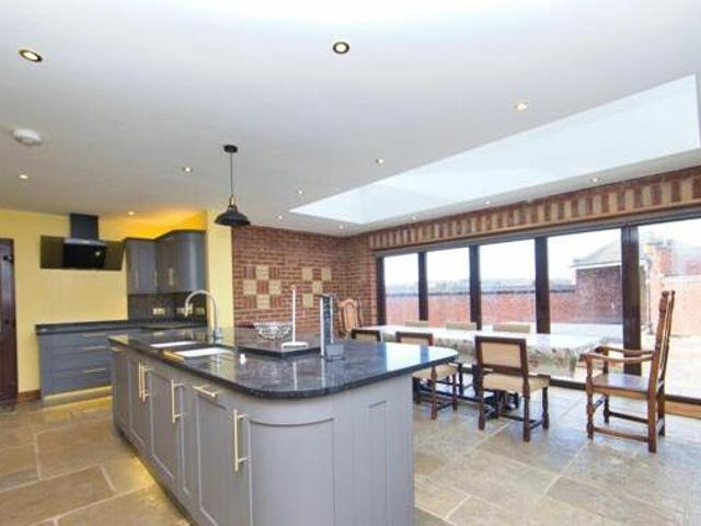 House for sale in Tower Hamlets, Dover