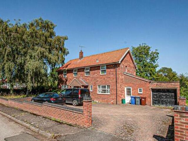 House for sale in Lyons, Greater London
