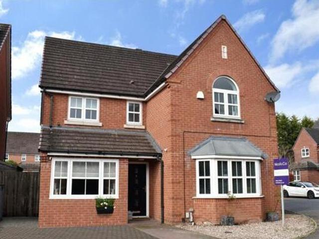 House for sale in Primsland, Crookhill