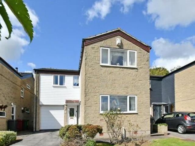 House for sale in Lyons, Greater London