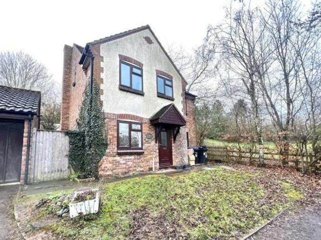House for sale in Northampton, Northamptonshire