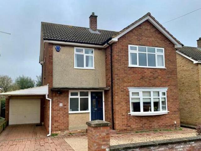 House for sale in Northampton, Northamptonshire