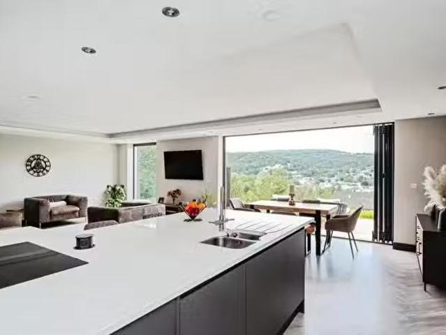House for sale in Pontardawe, Clydach