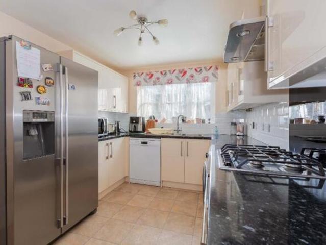 Farm for sale in Cippenham, Slough