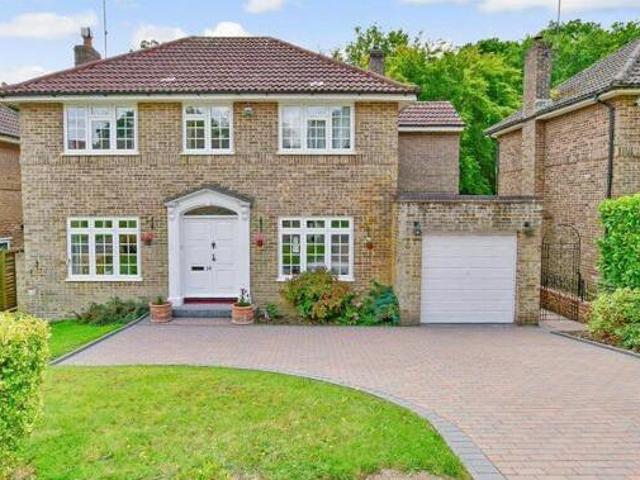 House for sale in Ashplats, Mid Sussex