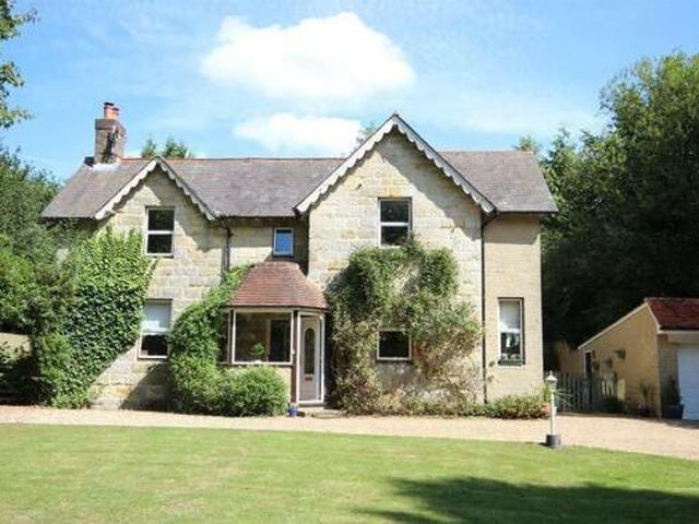 House for sale in Saint Hill Green, Perryfields