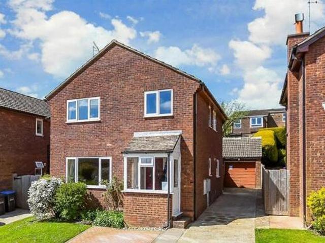 House for sale in Ashplats, Mid Sussex