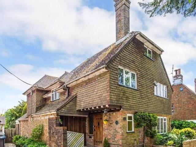 House for sale in Perryfields, West Sussex