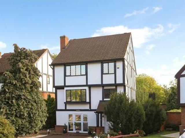 House for sale in Blackhills, Surrey