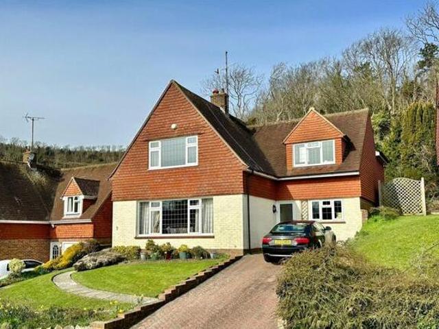 House for sale in Ratton Village, Eastbourne