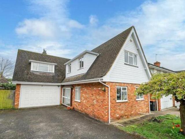 House for sale in Lyons, Greater London