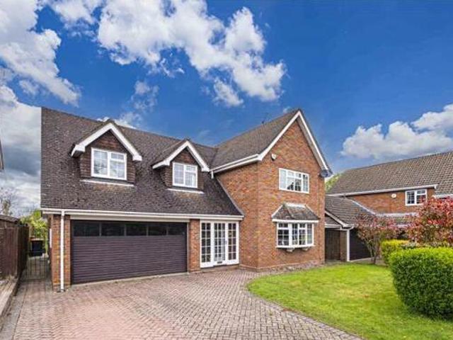 House for sale in Lyons, Greater London