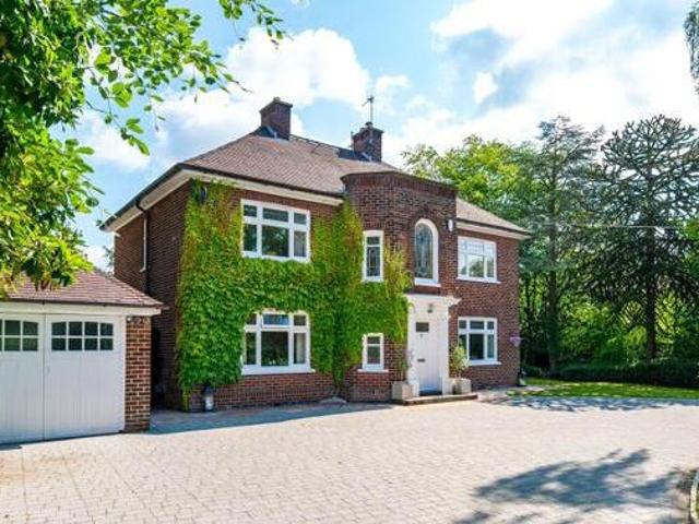 House for sale in Lyons, Greater London