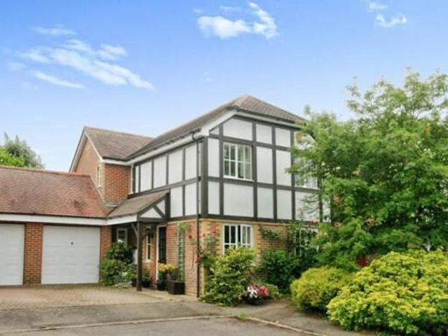 House for sale in The Butts, Kent