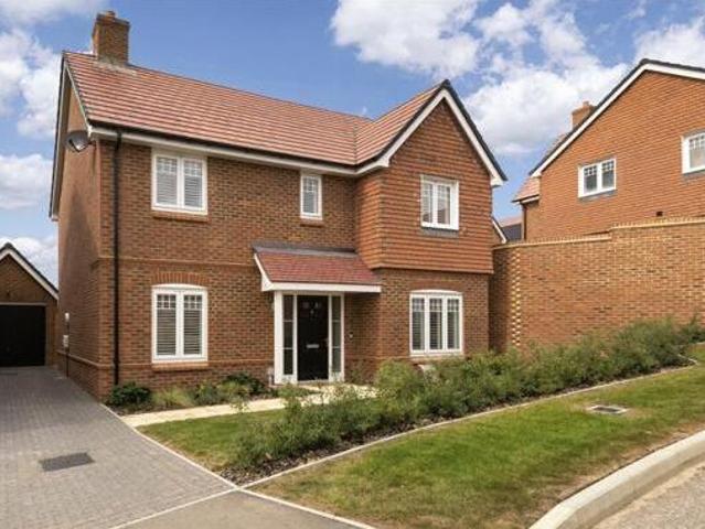 House for sale in The Butts, Kent