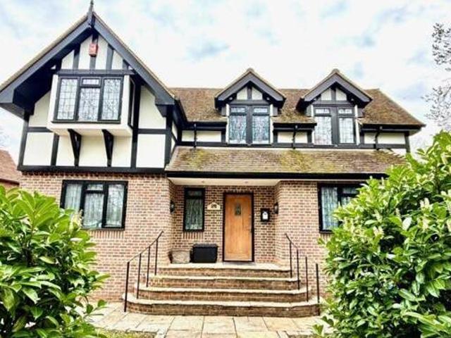 House for sale in Row Town, Surrey