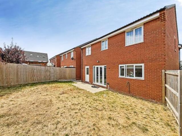 Farm for sale in Northampton, Northamptonshire