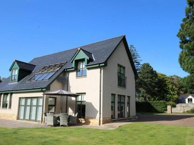 House for sale in Elgin, Scotland