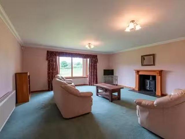 House for sale in Cashlie