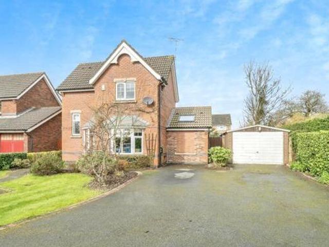 House for sale in Rossmore, Cheshire