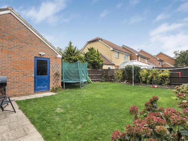 Farm for sale in Cippenham, Slough